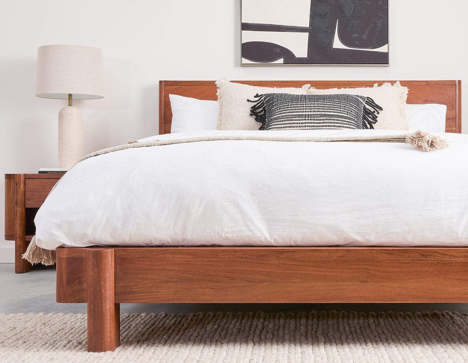 MUMBAI acacia wood queen size bed undefined