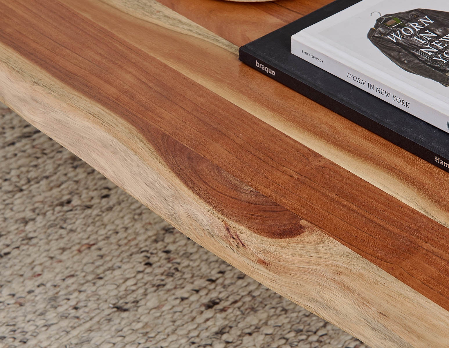 RENO table basse en bois d'acacia massif 120 cm undefined