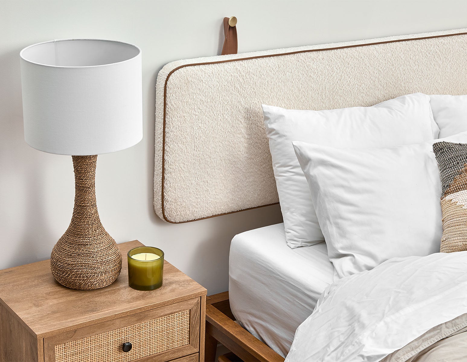 NINA minimalistic suspended queen headboard undefined