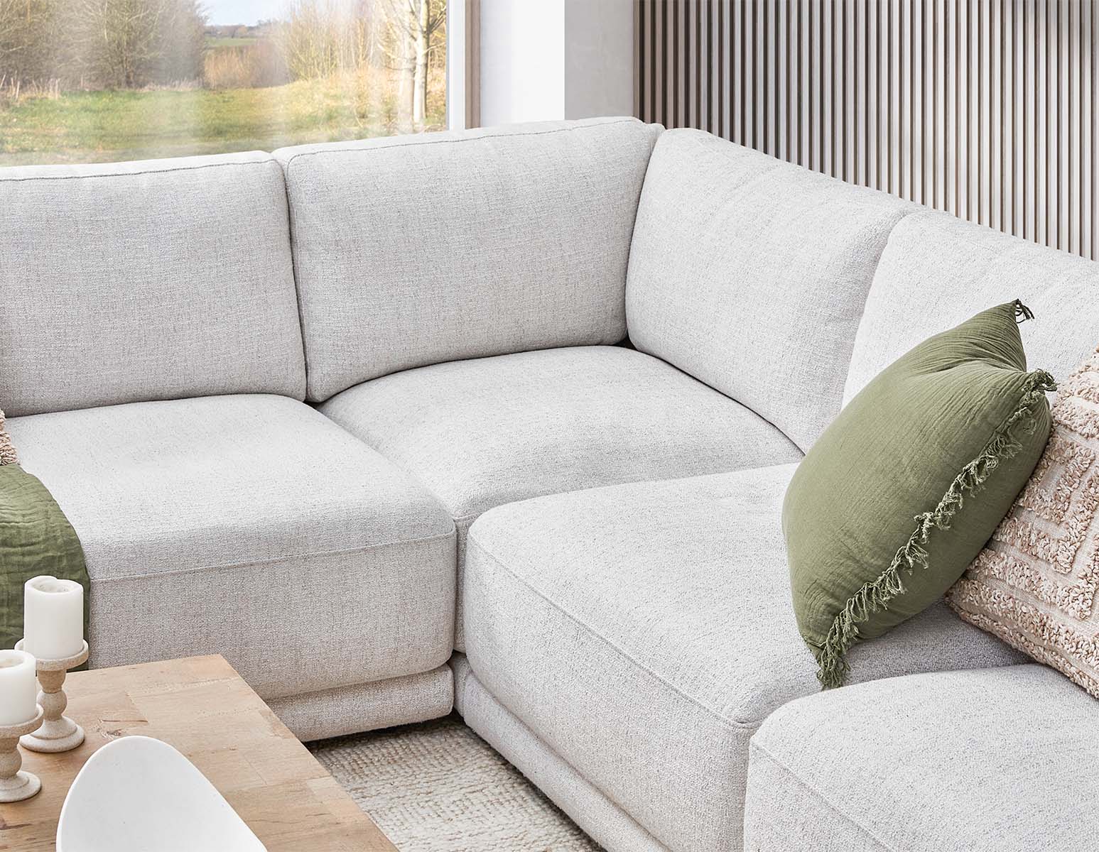 GAETA contemporary sectional sofa undefined