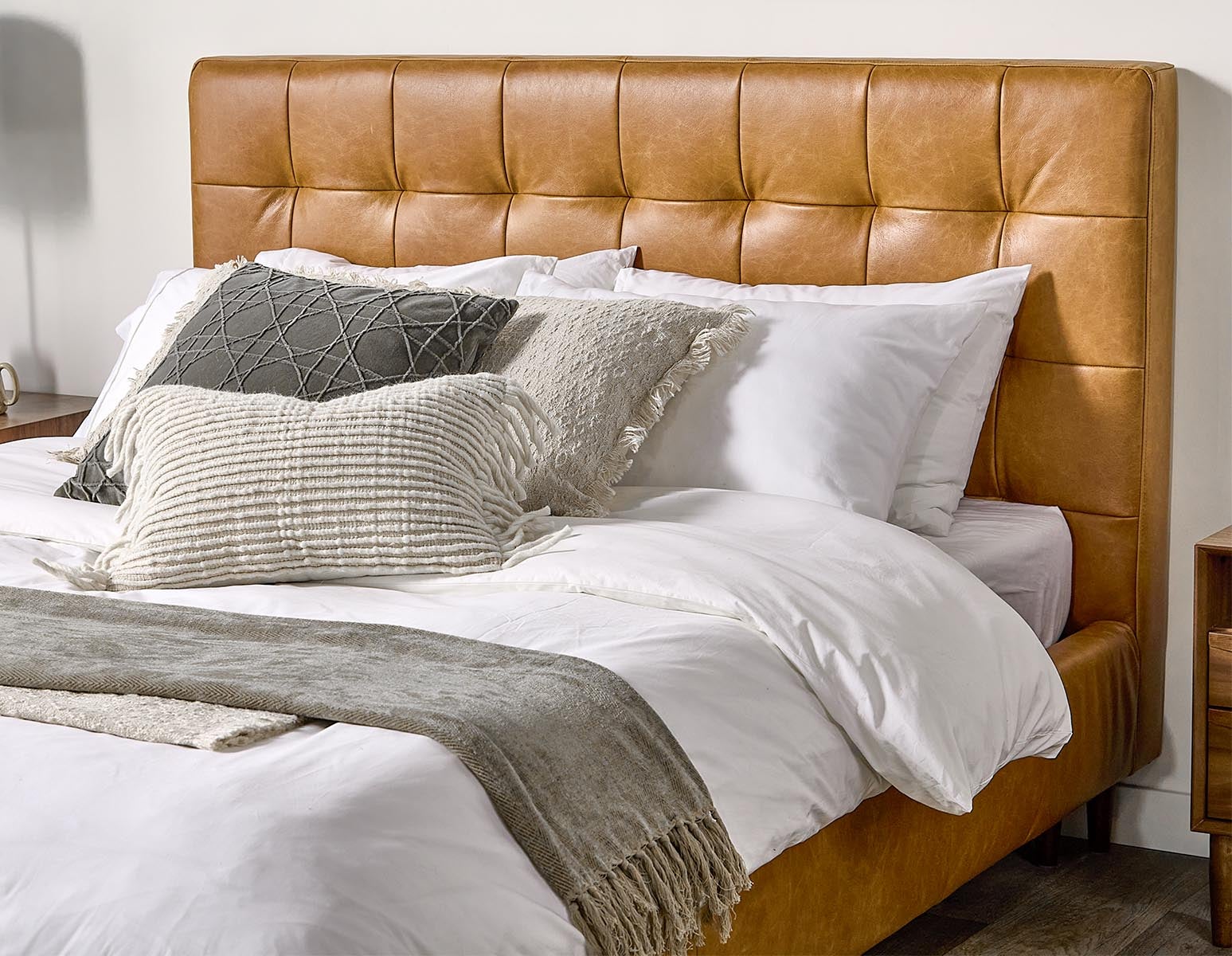 KINSEY leather queen size bed undefined