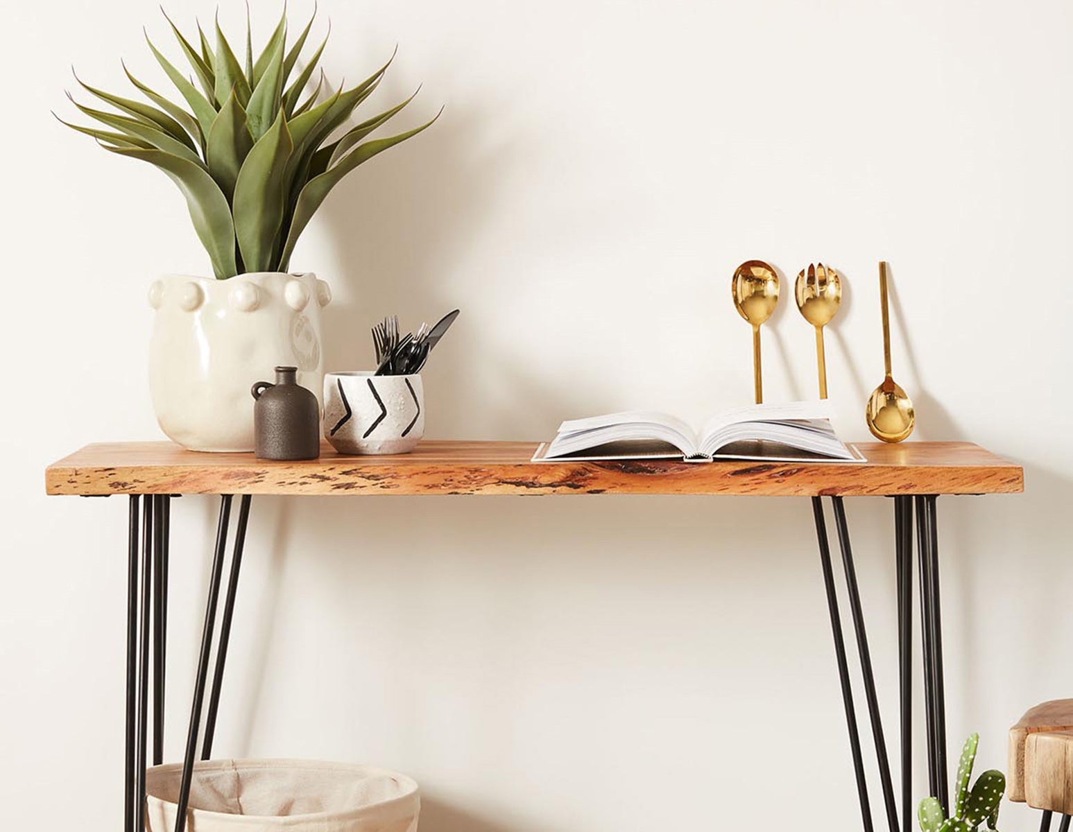 RENO console en bois d'acacia massif 120 cm undefined
