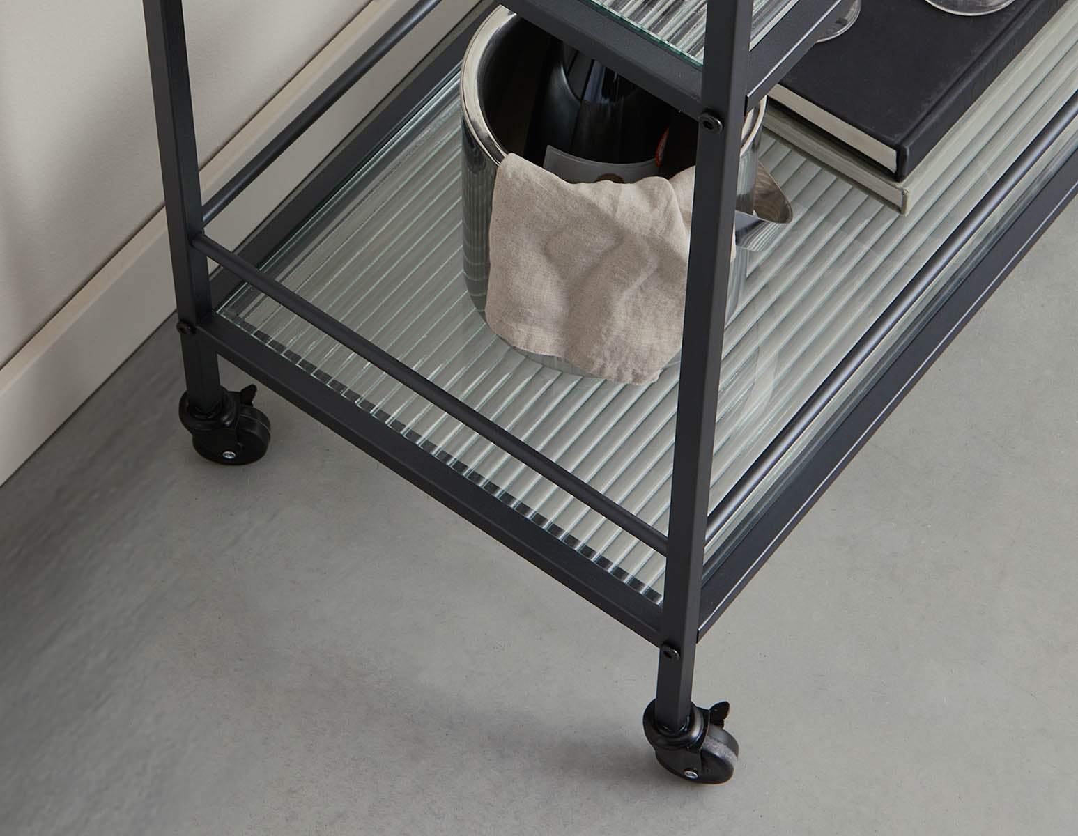 GOIA modern minimalist cart undefined