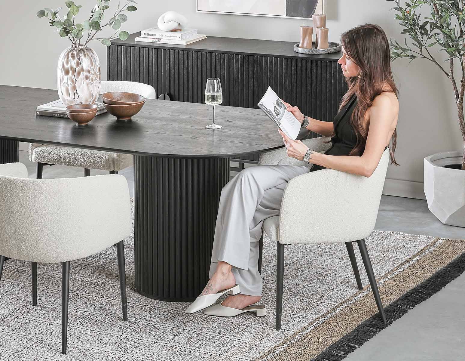 RHODES table de salle à manger ovale 240cm undefined