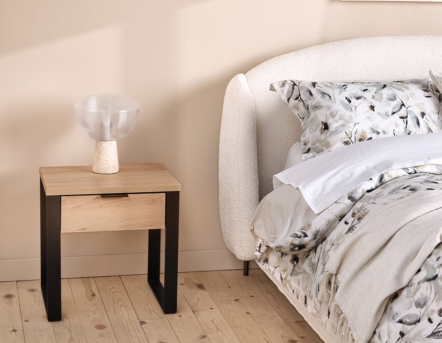 RYA table d'appoint undefined