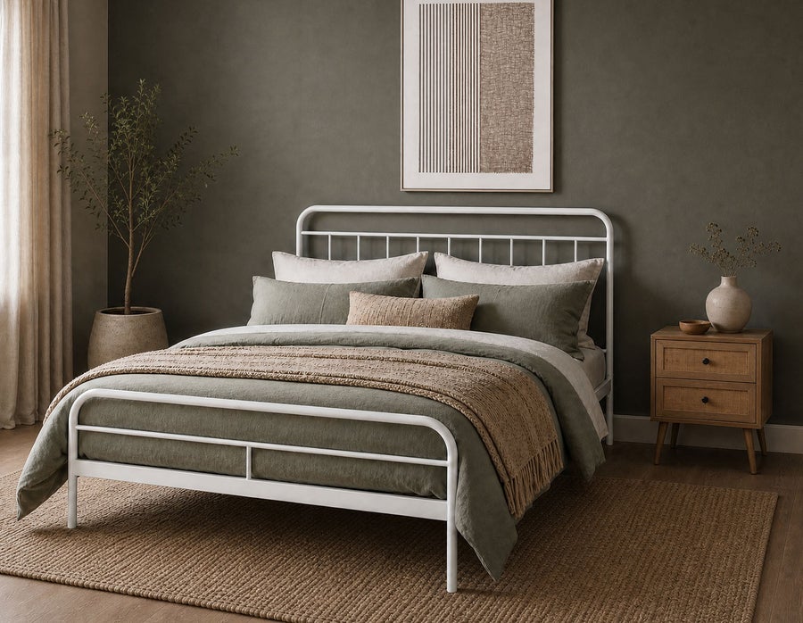 BREE iron queen size bed undefined
