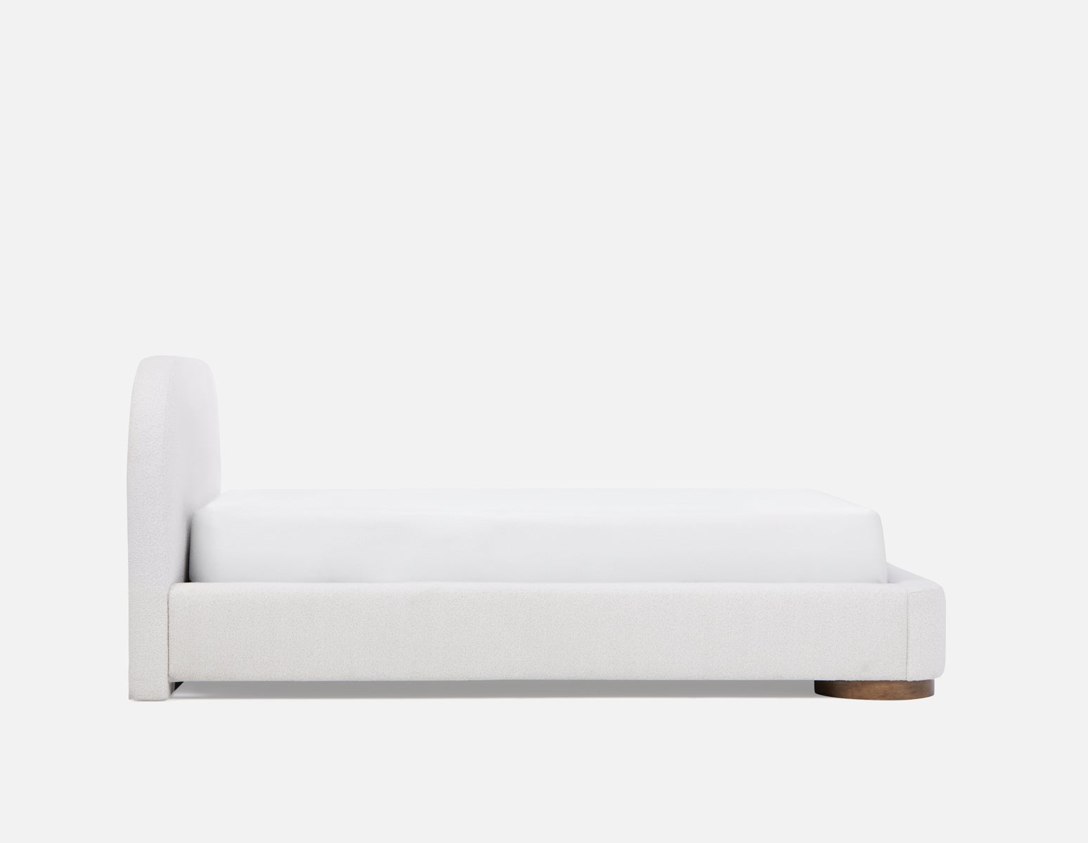 AURETTA grand lit rembourré moderne et contemporain undefined