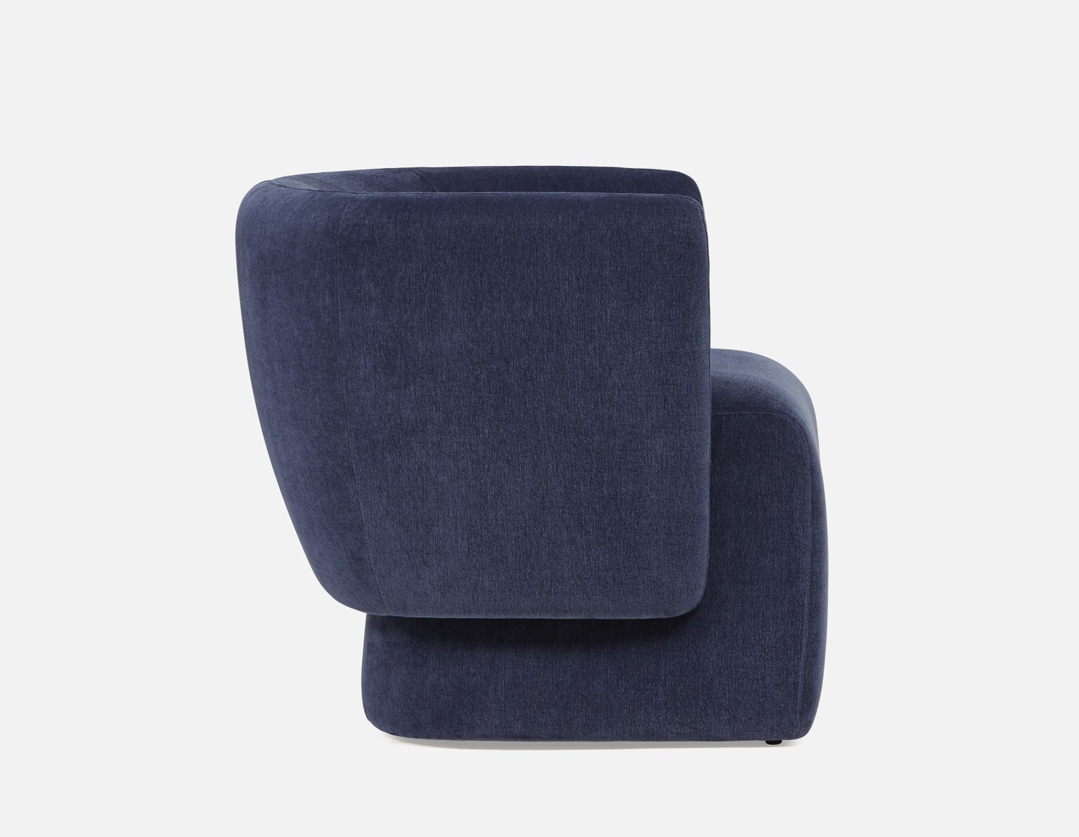 ROANNE accent chair undefined