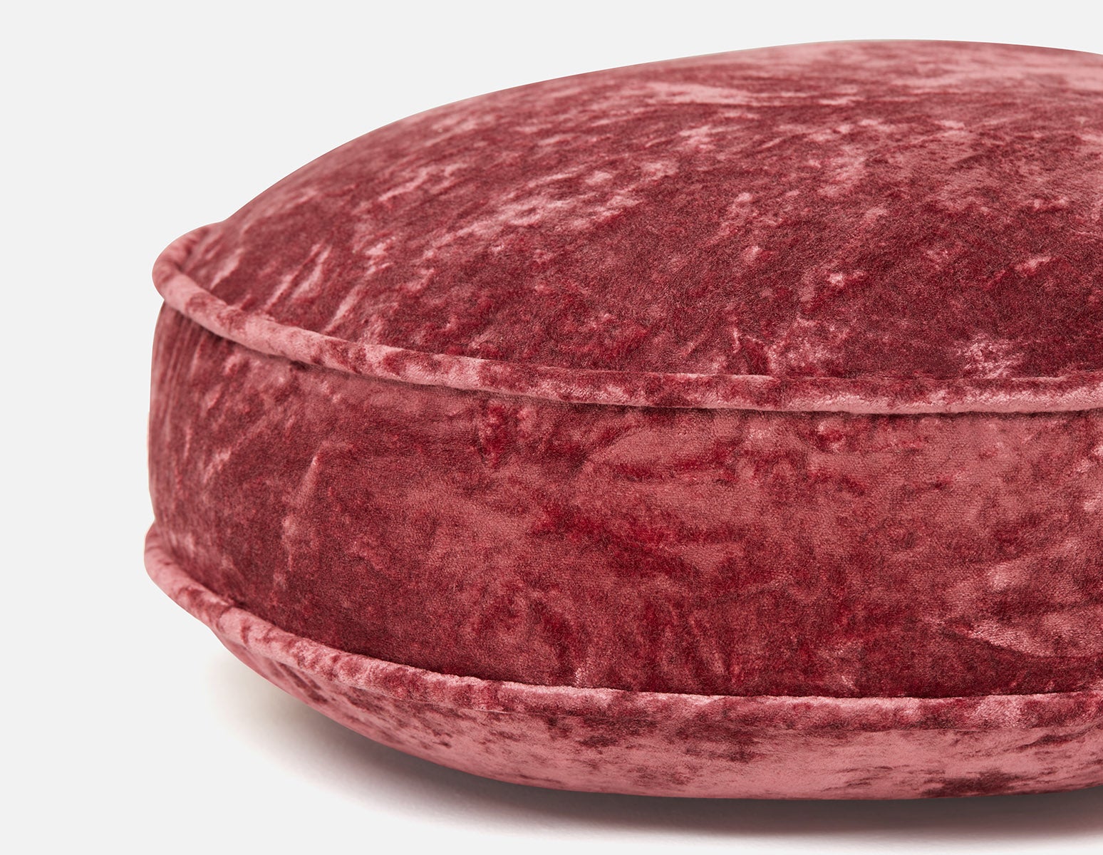 ETAH round cushion 18" undefined