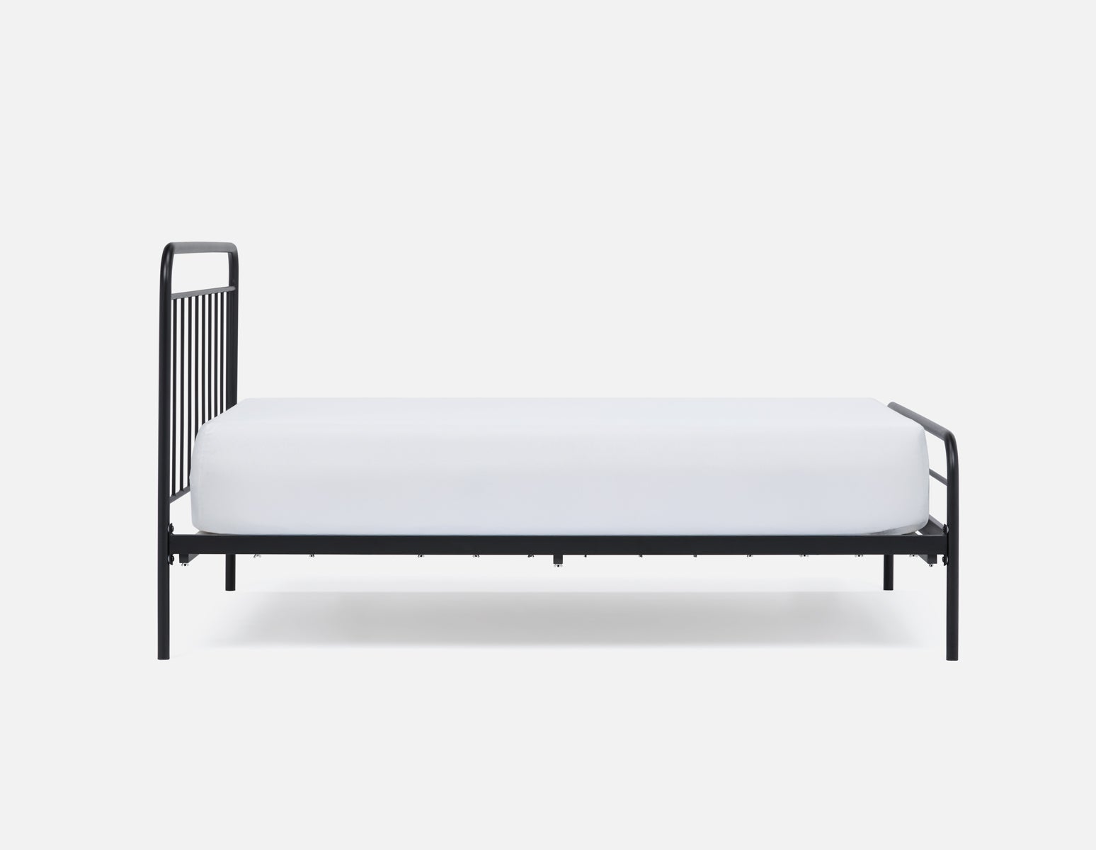 BREE iron queen size bed undefined