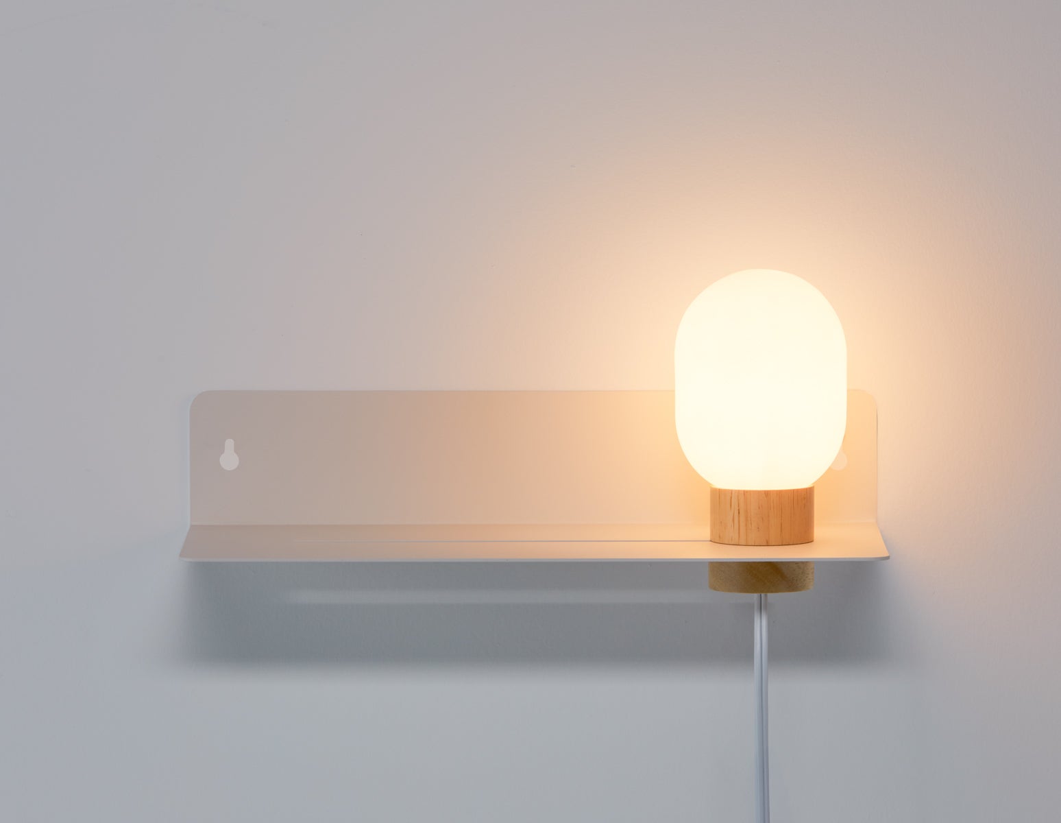 VARDO bedside floating shelf with lamp undefined