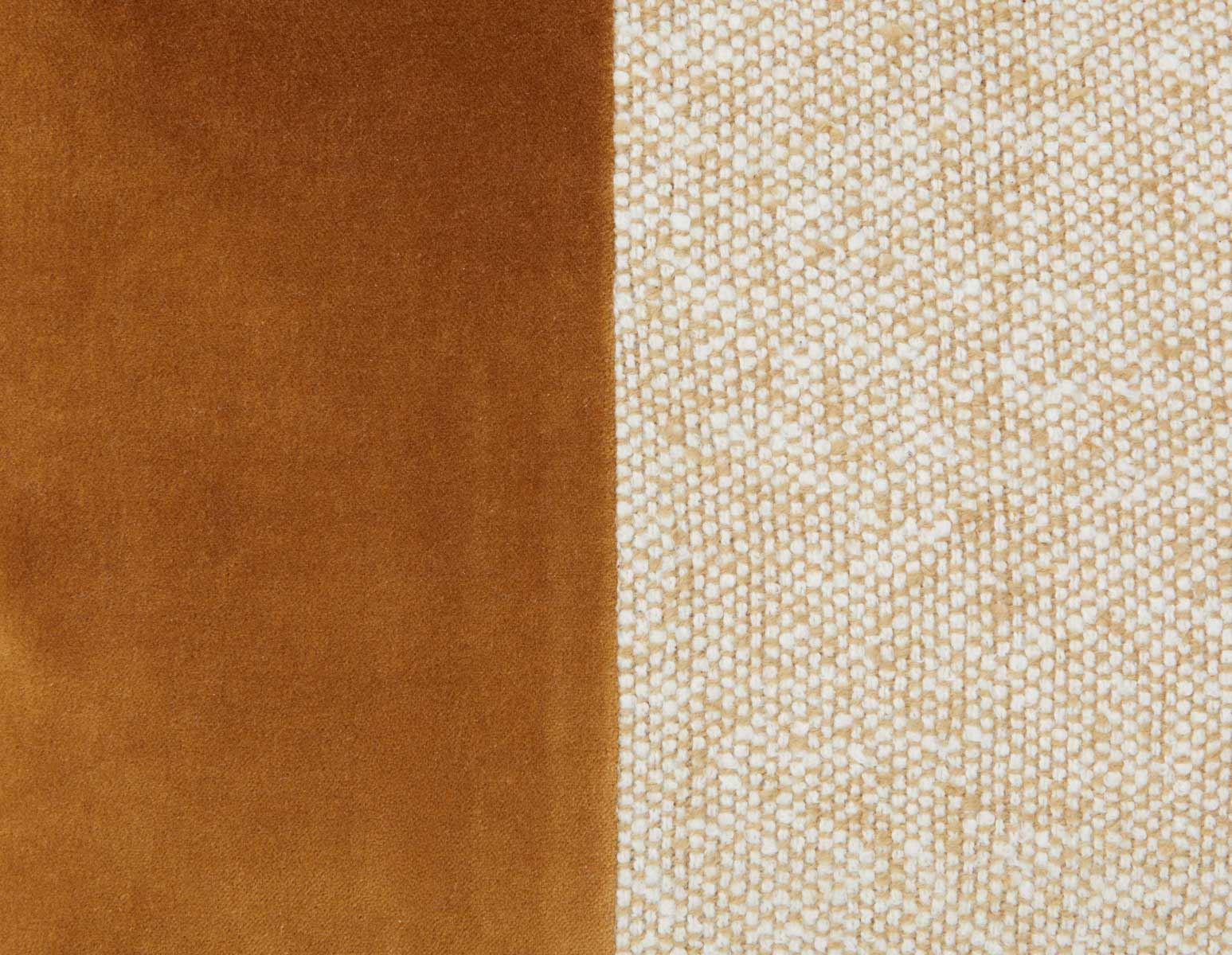 YUSUF coussin 30cm x 50cm undefined