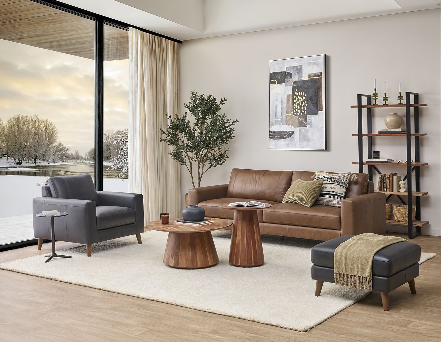 AMARI 100% leather classic 3-seater sofa undefined