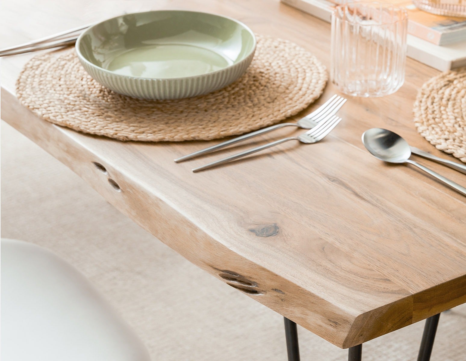 RENO solid acacia wood dining table 140 cm undefined