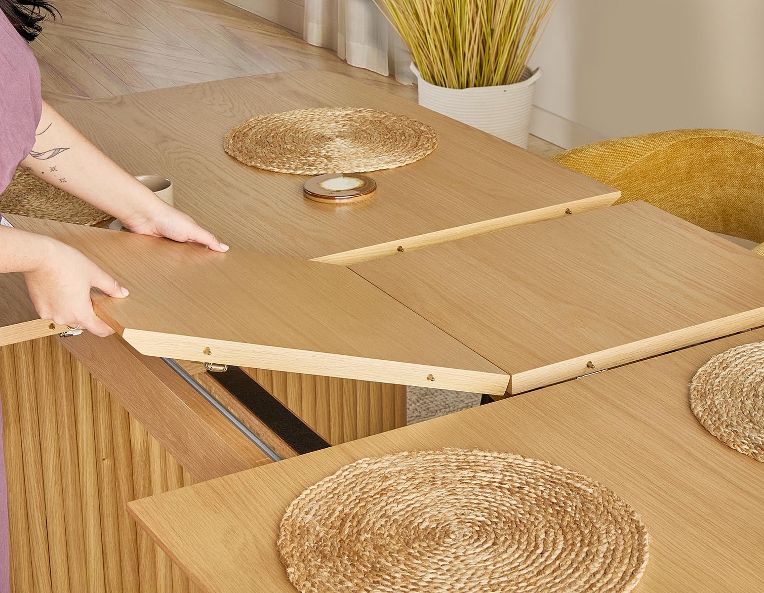 LESTER extendable dining table 180 cm to 220 cm undefined