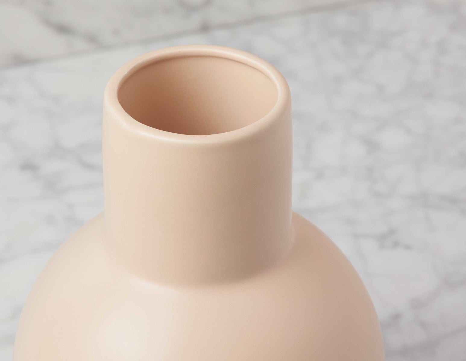 VAZO ceramic vase 27 cm undefined