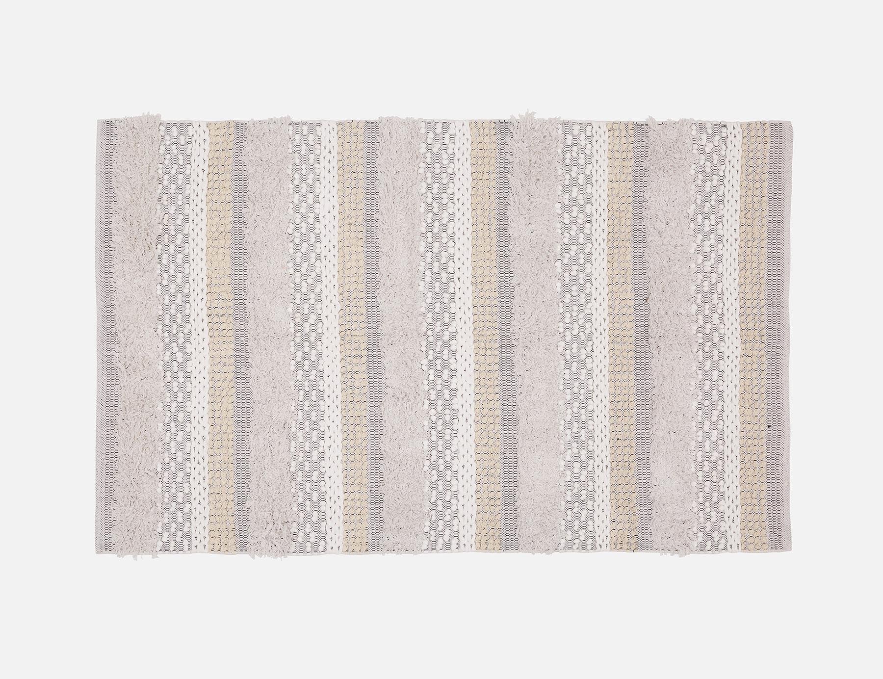 DANYA tapis tissé touffeté en coton 4'x6' undefined