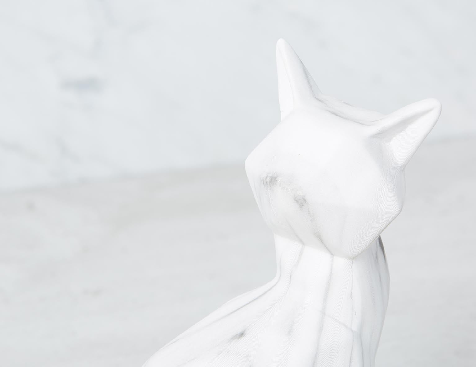 CAT faux marble sculpture 20 cm undefined