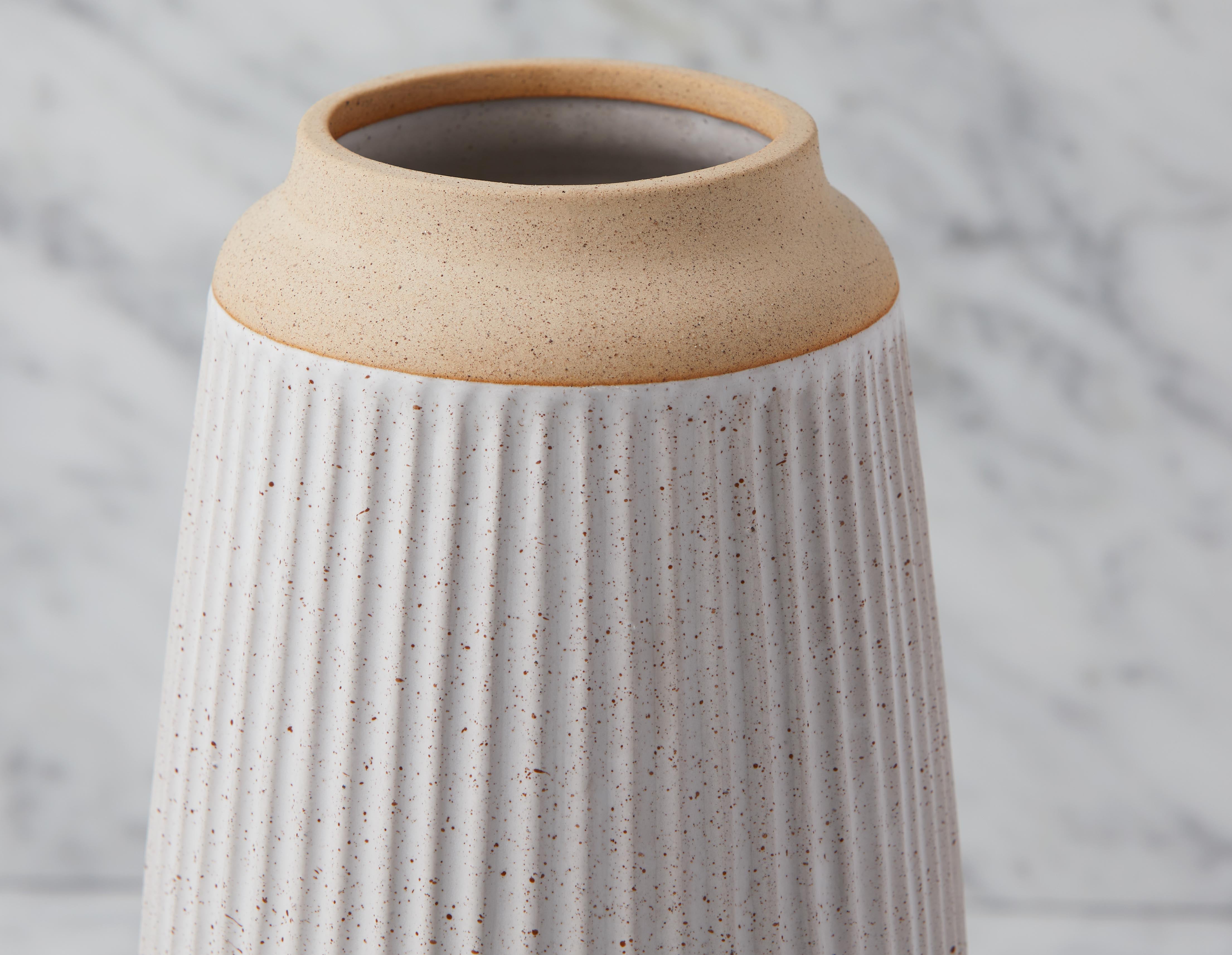 LIZO vase en céramique 35 cm undefined