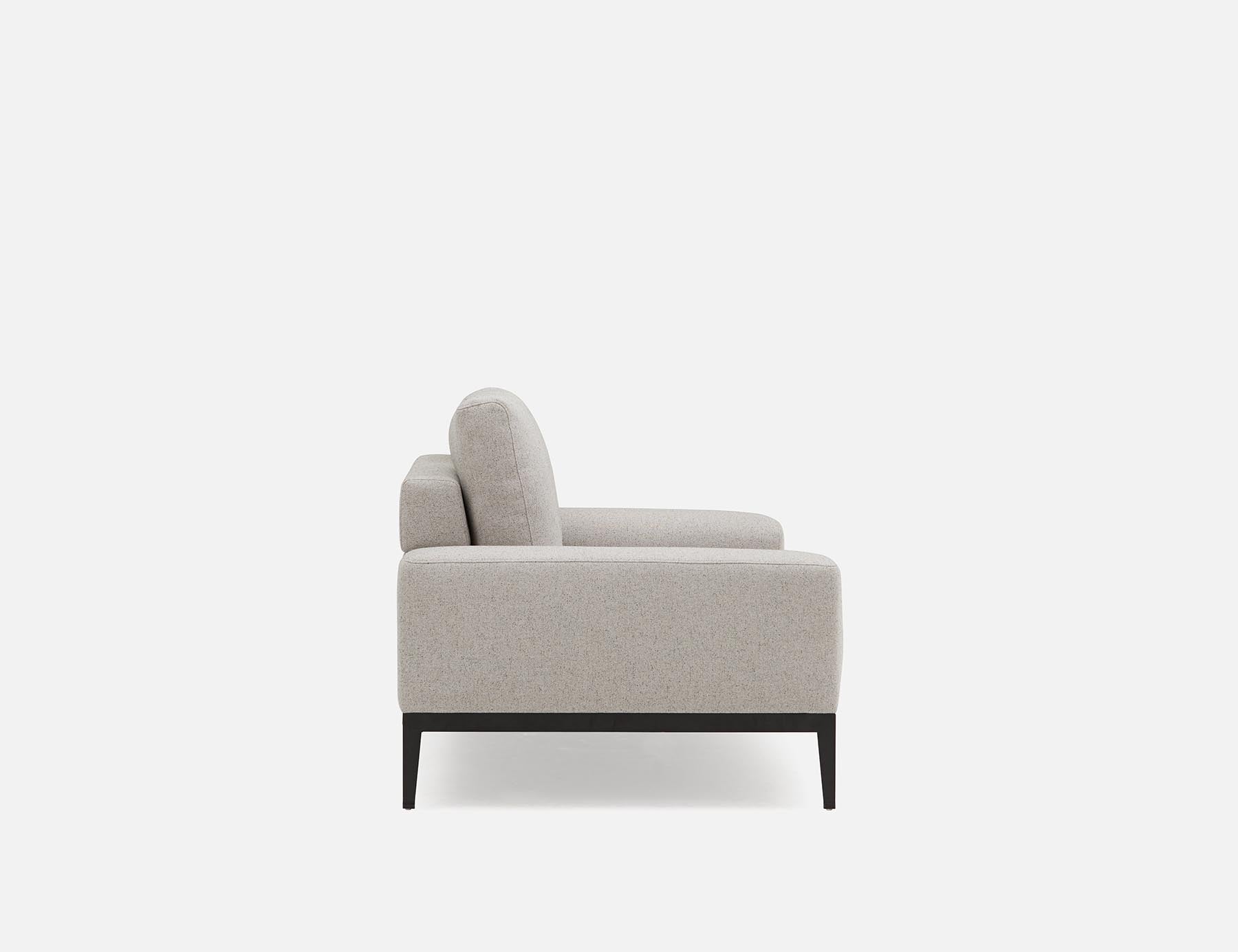 PRESTON loveseat undefined
