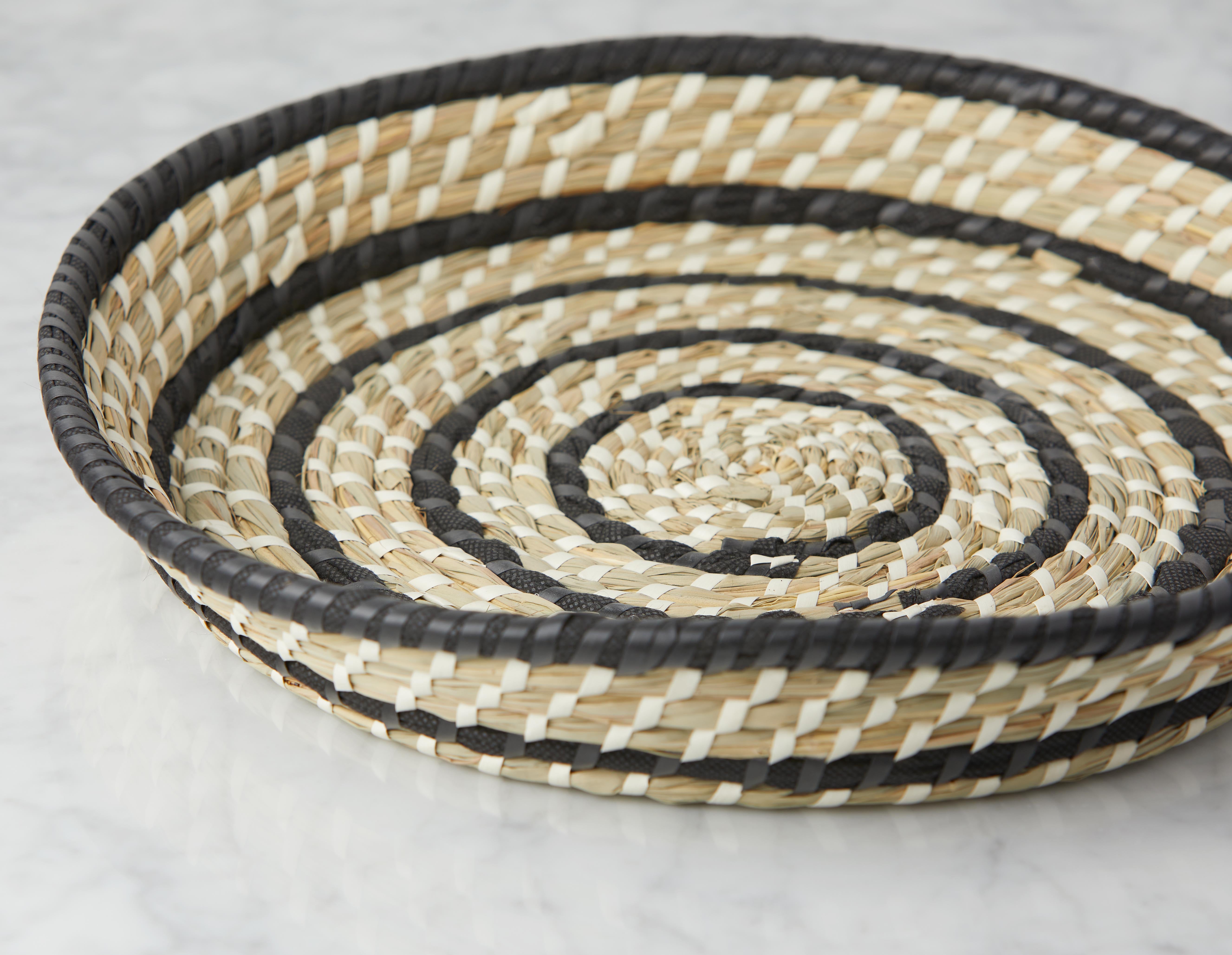 DEBBIE plateau en tissage d’herbes 40 cm undefined