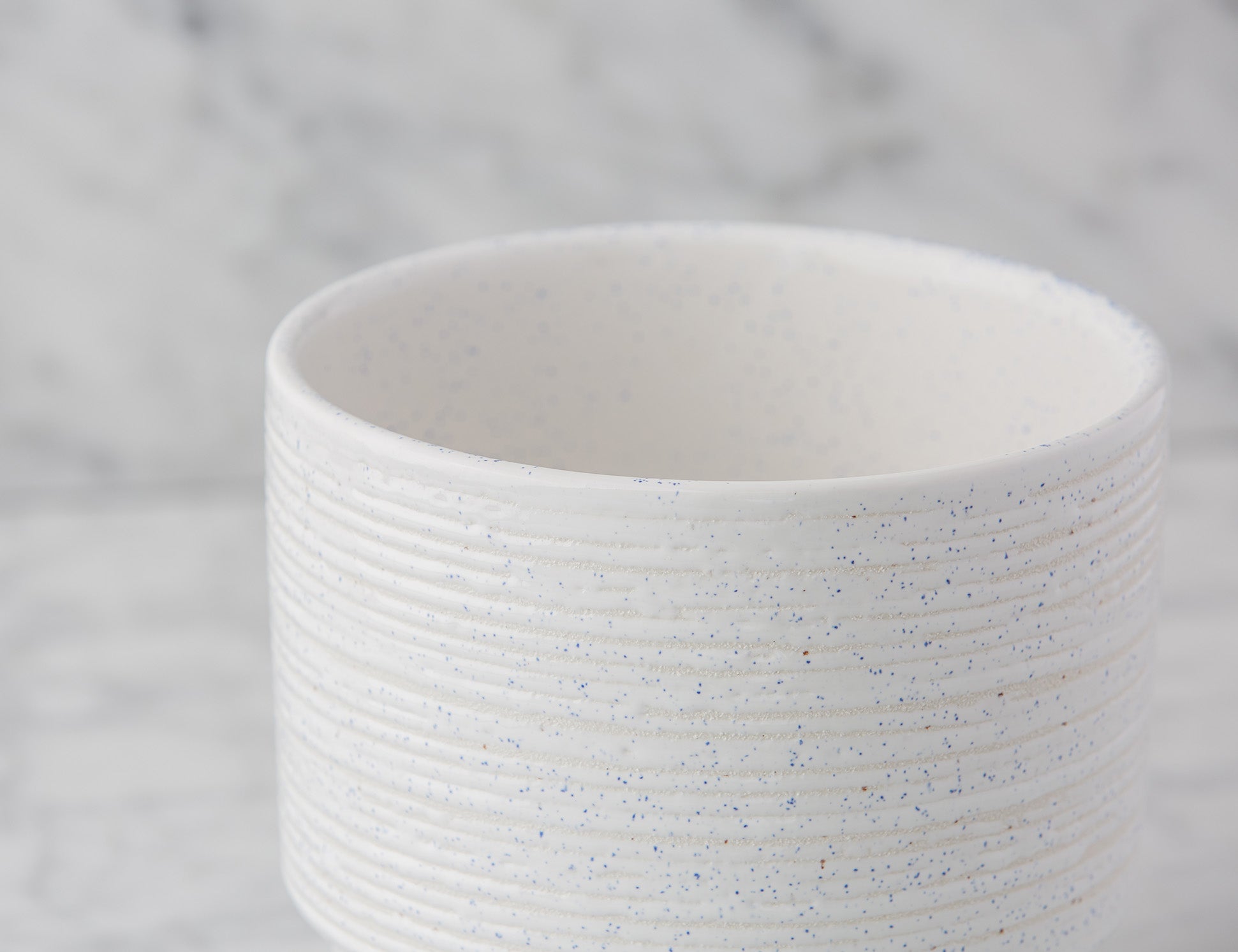 FRANK ceramic planter 16 cm undefined