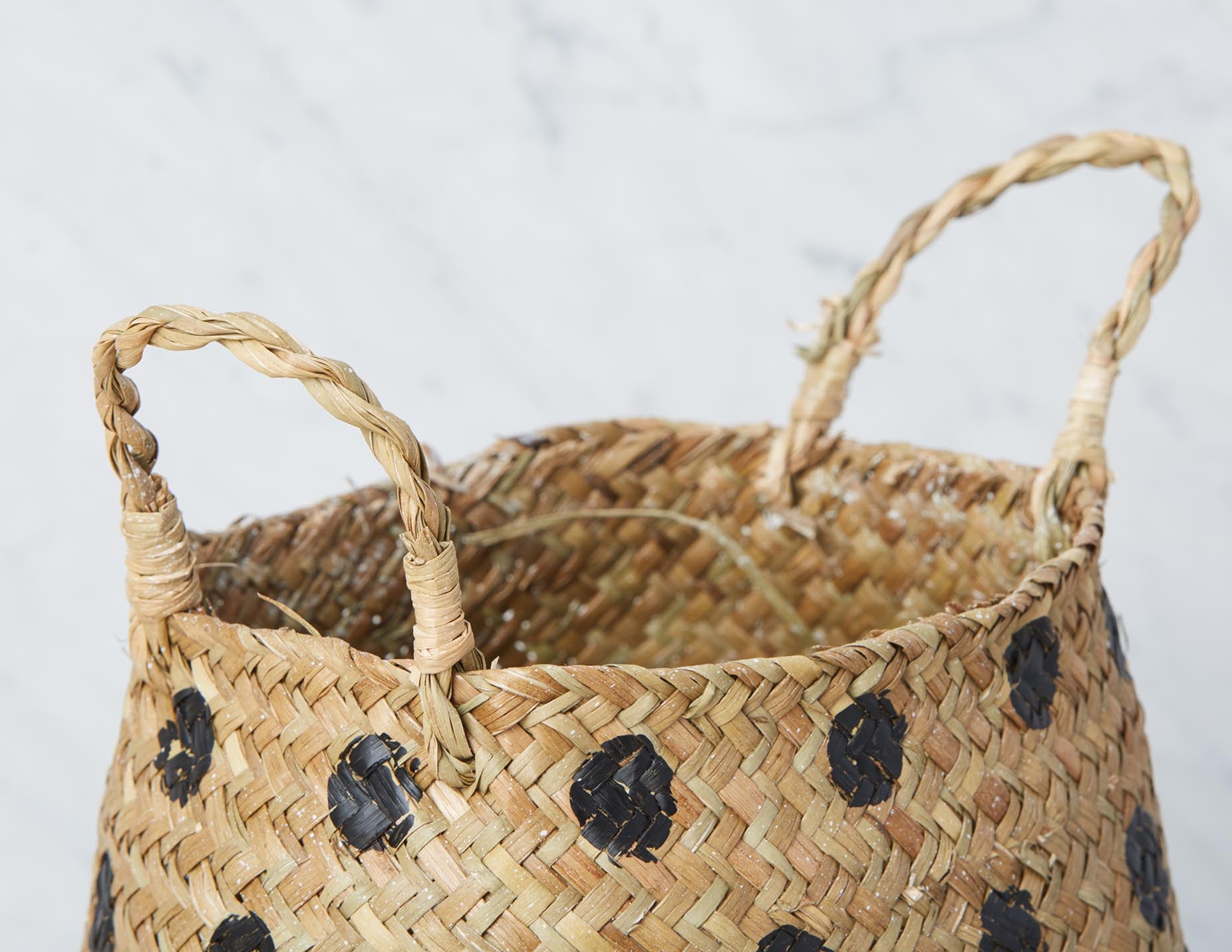 ANTONIO panier en paille 28 cm x 25 cm undefined