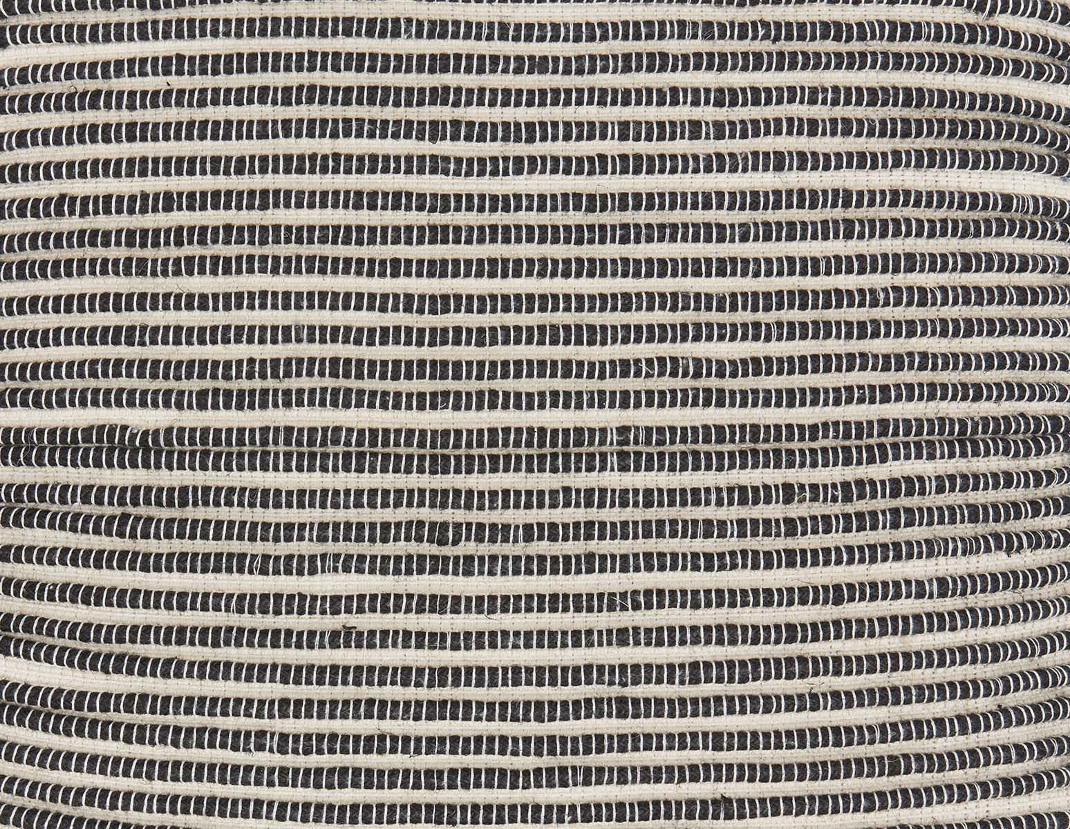 ISABELA coussin de sol 50x50x10cm undefined