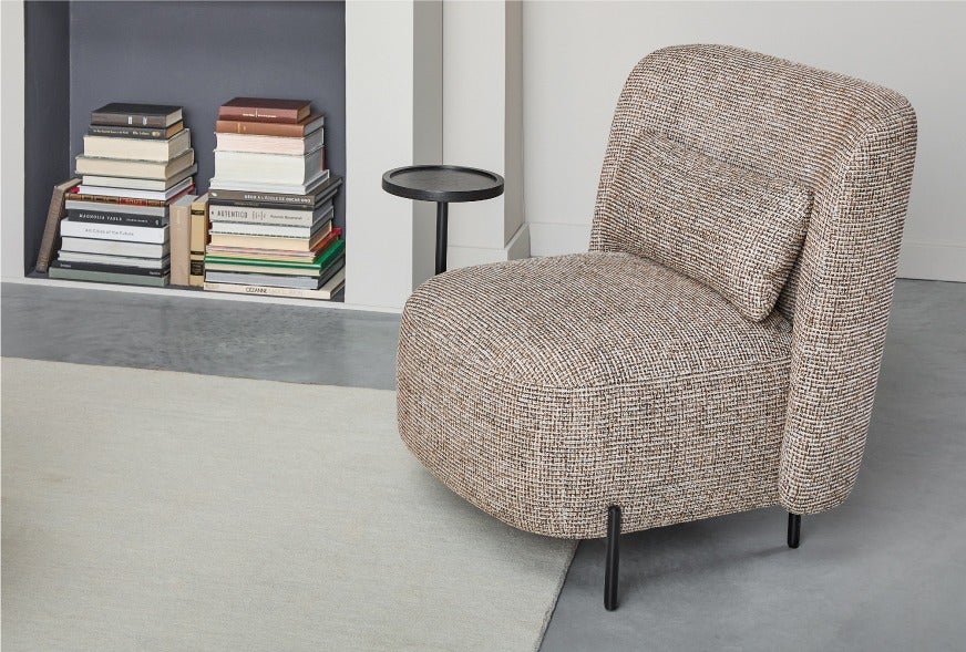 STIOLO accent chair with drink stand