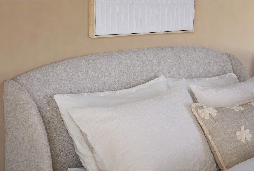 MARCIA queen size bed