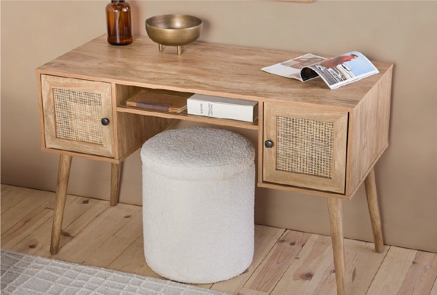 JETT desk