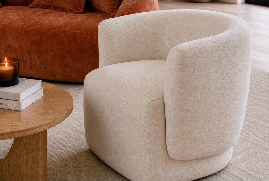 ROANNE accent chair
