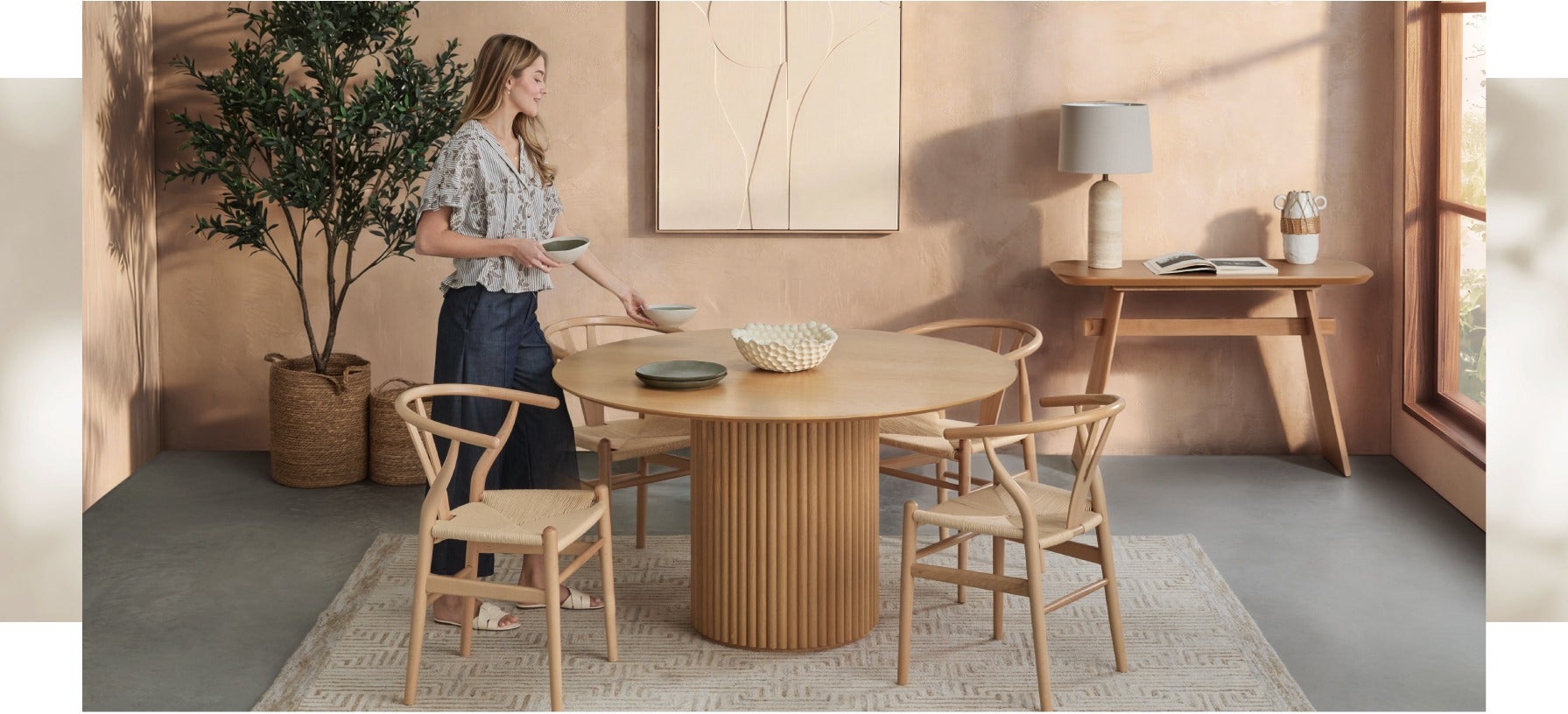 RHODES table ronde 135 cm
