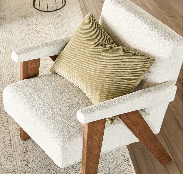 accent chair