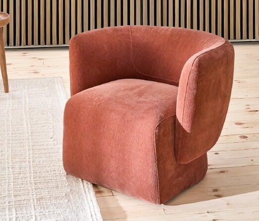 ROANNE accent chair